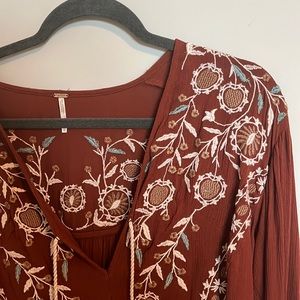 Free people Rust embroidered tunic small